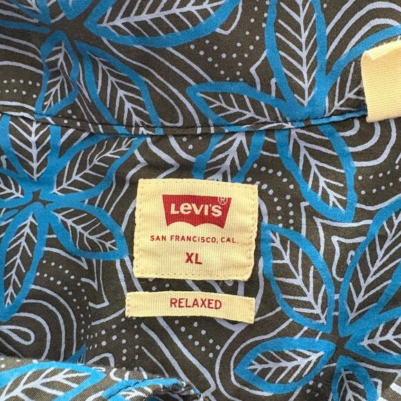 LEVI'S Relaxed Fit Short Sleeve Shirt Mens XL Blue Brown Hawaiian Floral Pockets - Picture 4 of 4